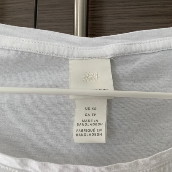 H&M White Tee - Picture 6 of 7